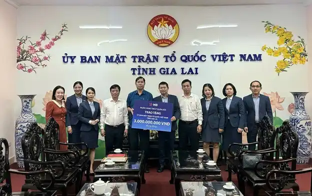 Nhiều chi nhánh MB chung tay hỗ trợ người dân khắc phục hậu quả thiên tai