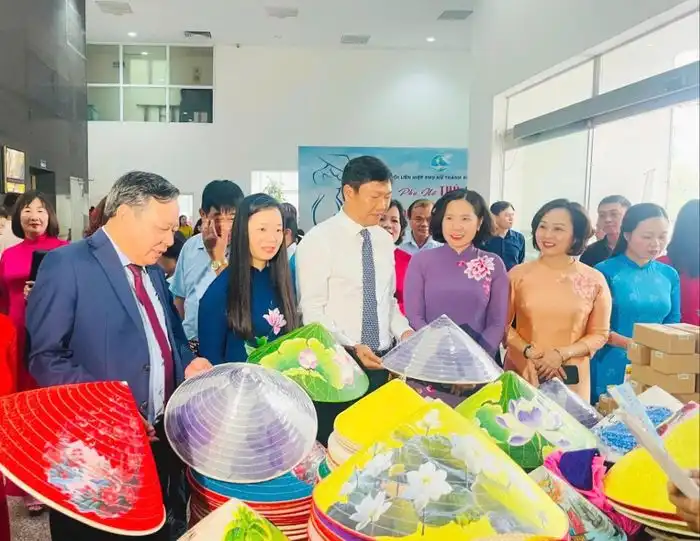 Tinh hoa nón lá làng Chuông: Hành trình giữ nghề, dựng sinh kế bền vững cho phụ nữ