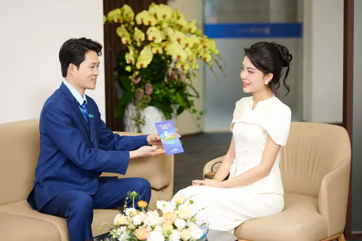 Dòng chảy thương mại tăng mạnh kéo theo nhu cầu thanh toán quốc tế ngày càng lớn, cả về tần suất lẫn giá trị giao dịch. Ảnh: NCB.