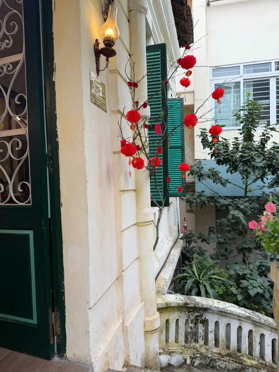 Bánh mì The Hanoian – 5 Trần Phú: Hương vị quen thuộc giữa lòng phố cổ Hà Nội